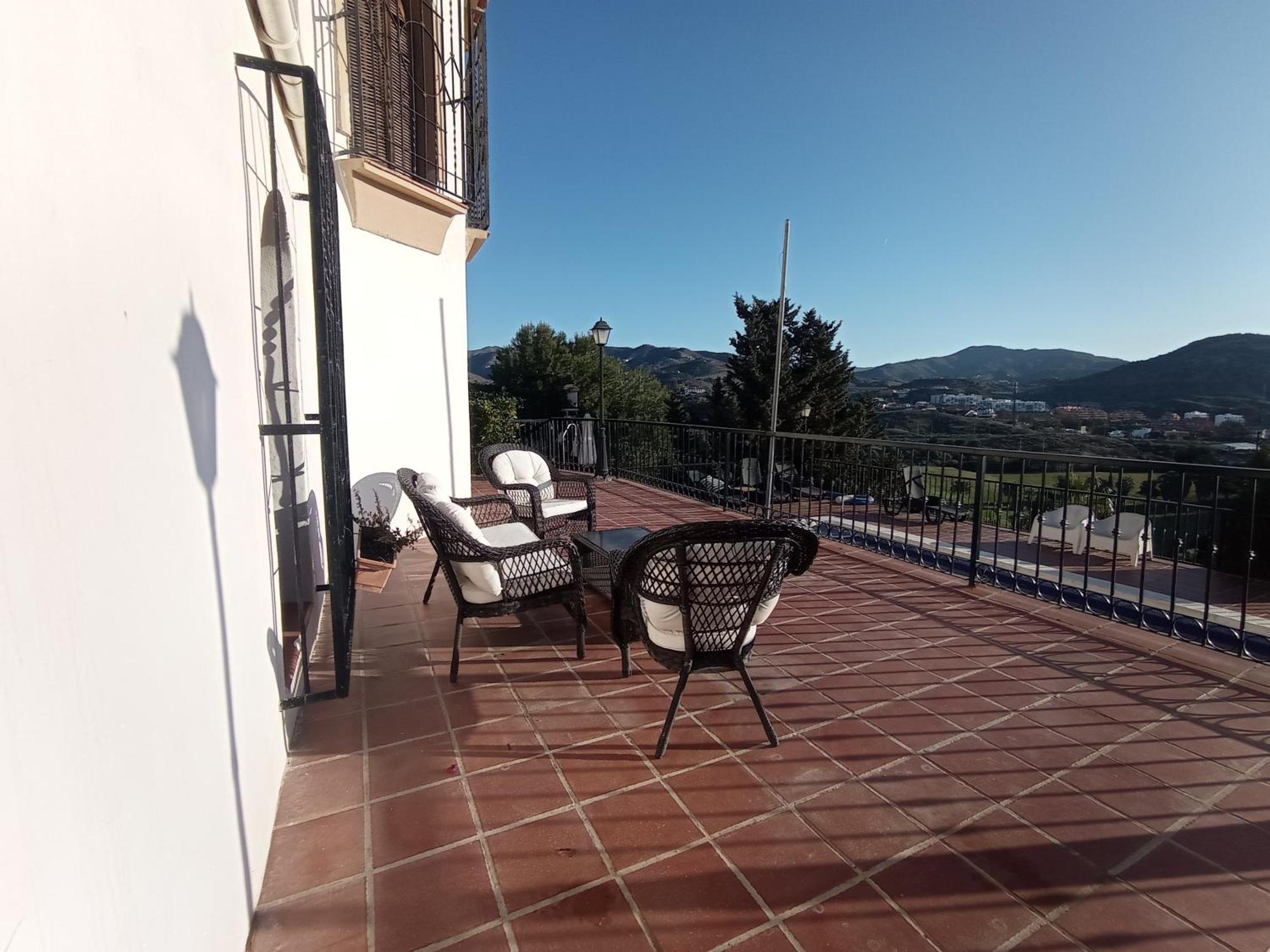 Apartamento En Villa Con Piscina Malaga Ngoại thất bức ảnh