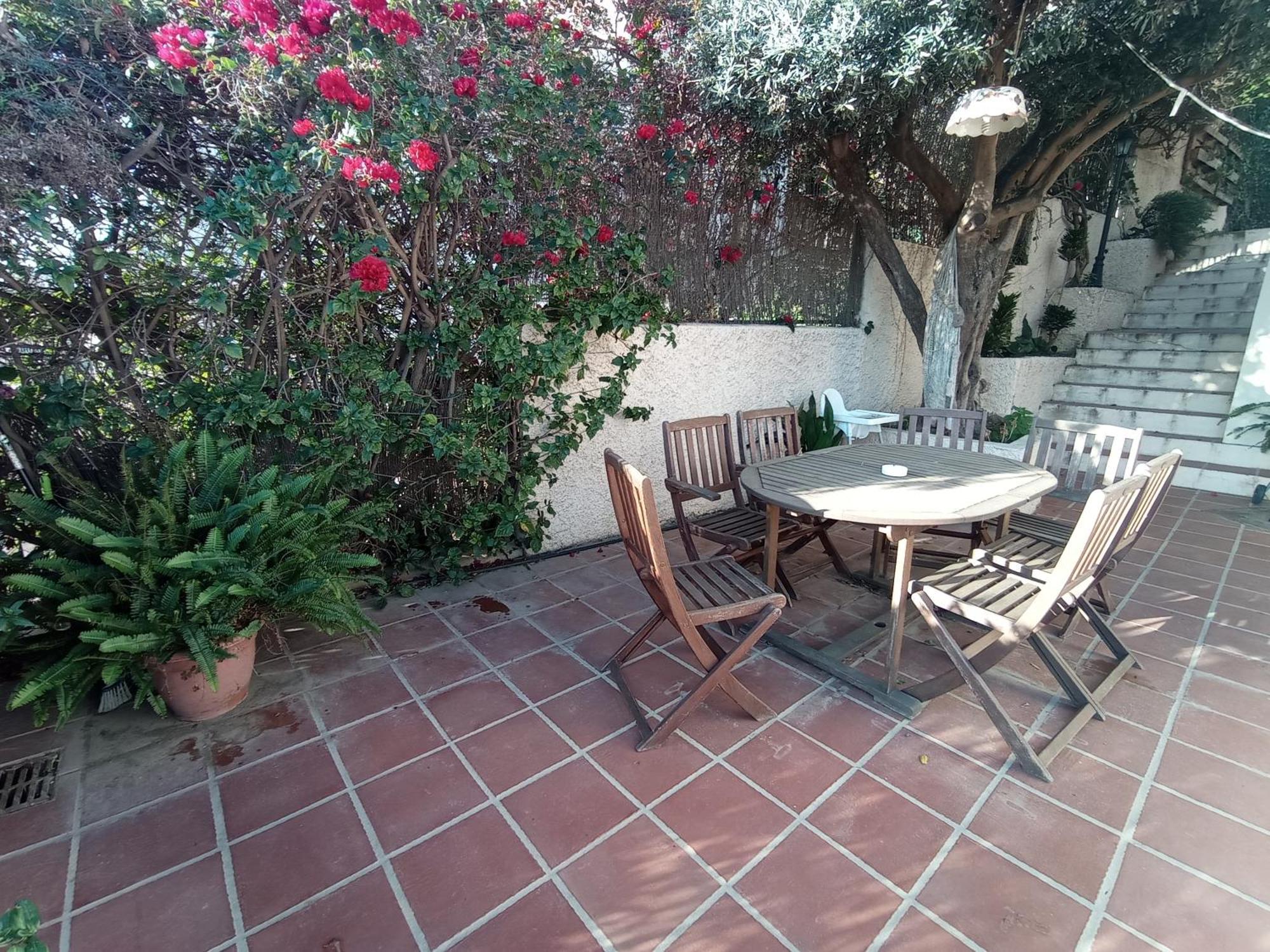 Apartamento En Villa Con Piscina Malaga Ngoại thất bức ảnh